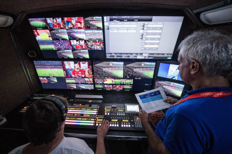 Bastidores cobertura da empresa PW durante partida da Libertadores da América entre os times Internacional e River Plate, no estádio Beira Rio. Foto: Joel Vargas / Agência Preview